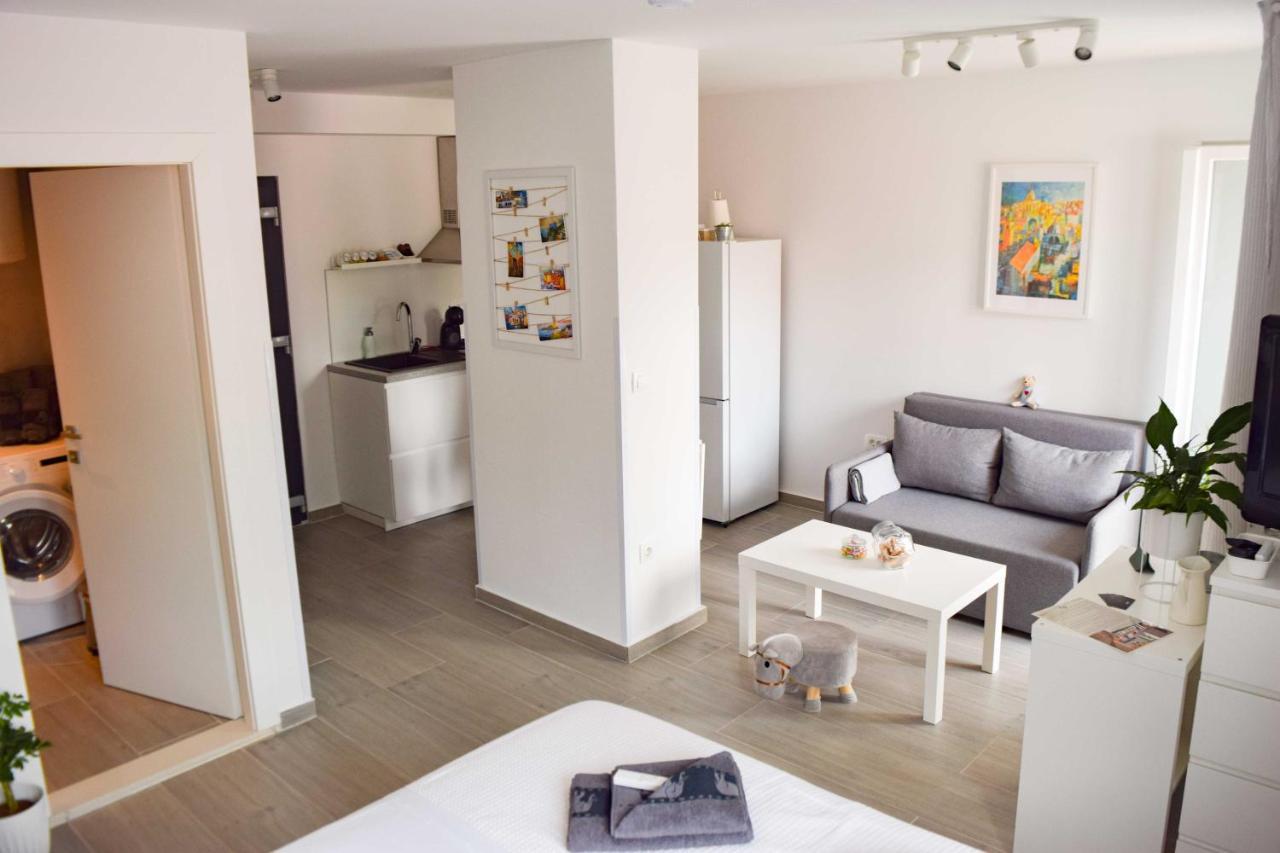 Studio Apartments Anija Ντουμπρόβνικ Εξωτερικό φωτογραφία